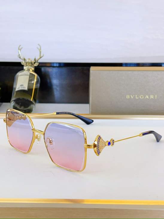 Picture of Bvlgari Sunglasses _SKUfw80049651fw